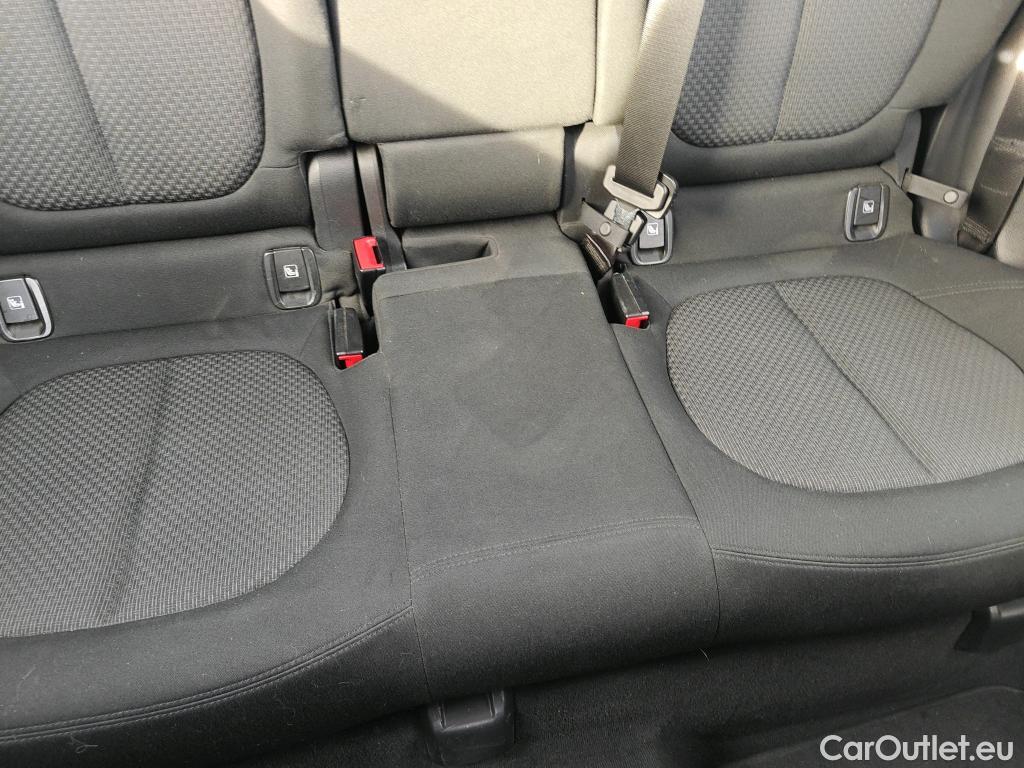  Bmw  X1 BMW  / 2019 / 5P / todoterreno sDrive16d #76