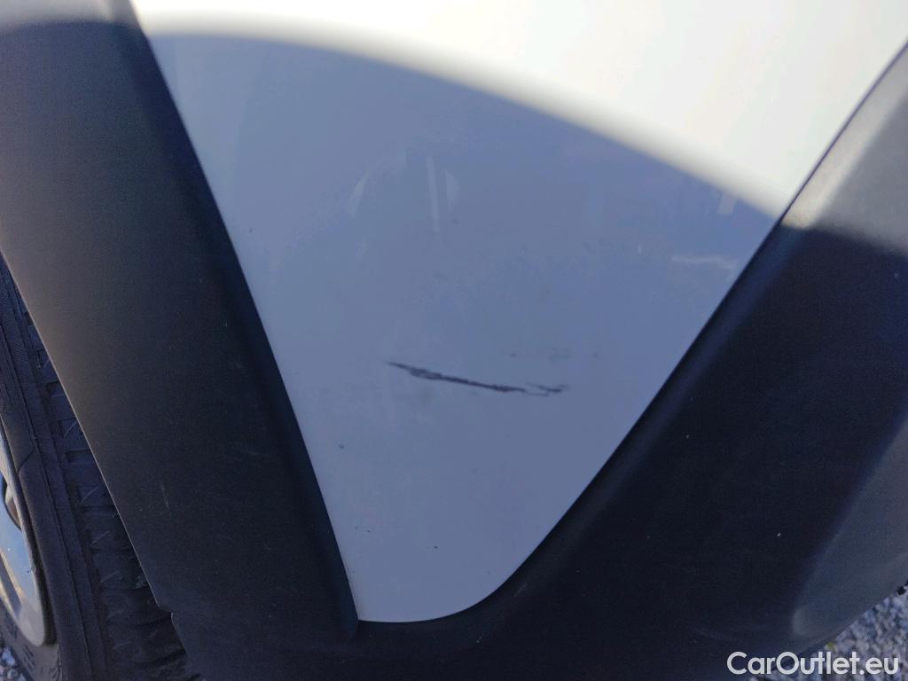  Citroen  C3 CITROEN  / 2016 / 5P / berlina con portón BlueHDi 73KW (100CV) S&S FEEL #16