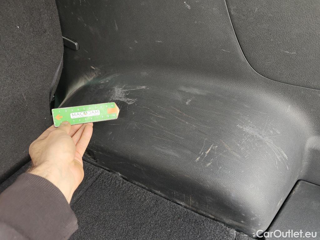  Hyundai  Tucson HYUNDAI  / 2018 / 5P / todoterreno 1.6CRDI 100kW (136CV) 48V N-Line DCT 4X2 #2