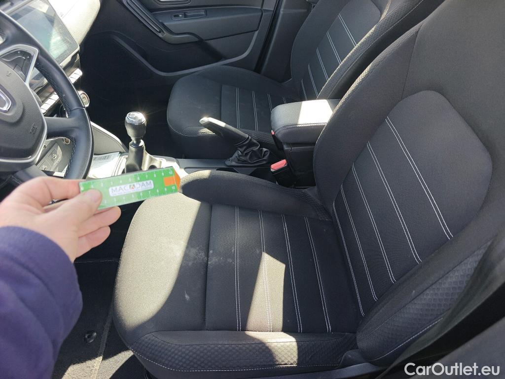  Dacia  Duster DACIA  / 2018 / 5P / todoterreno Comfort TCE 74kW(100CV) ECO-G 4X2 #21