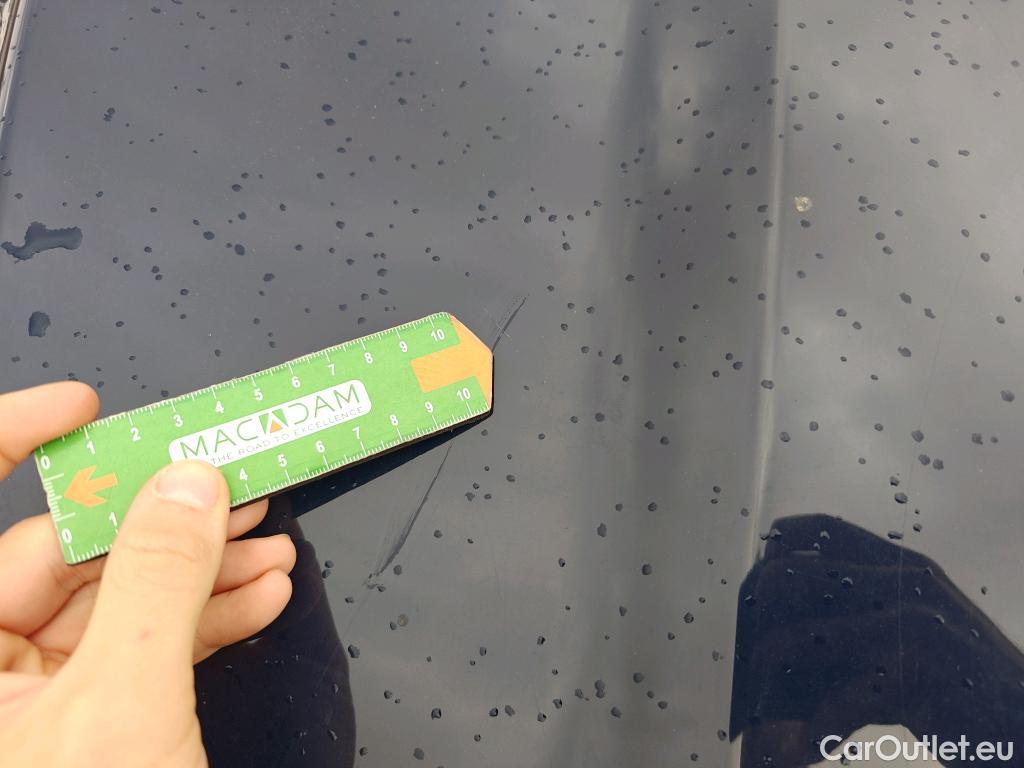  Ford  Kuga FORD  / 2019 / 5P / todoterreno Titanium 2.5 Duratec FHEV 140kW Auto #55