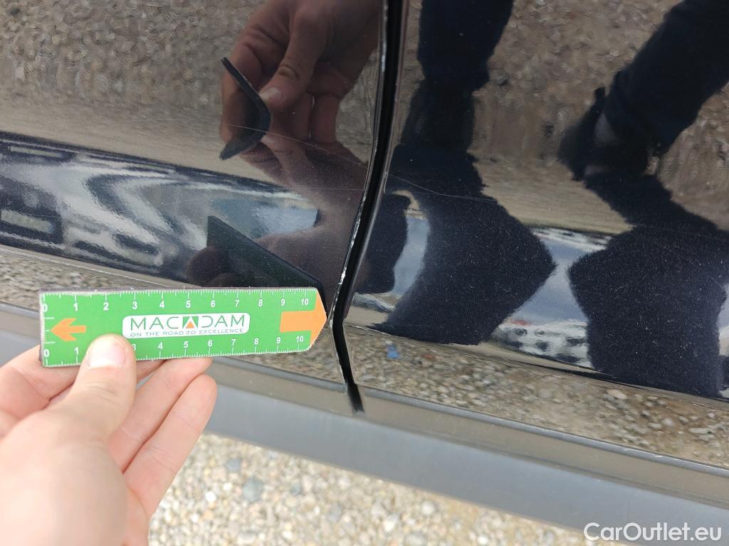  Hyundai  Tucson HYUNDAI  / 2018 / 5P / todoterreno 1.6CRDI 100kW (136CV) 48V N-Line DCT 4X2 #35