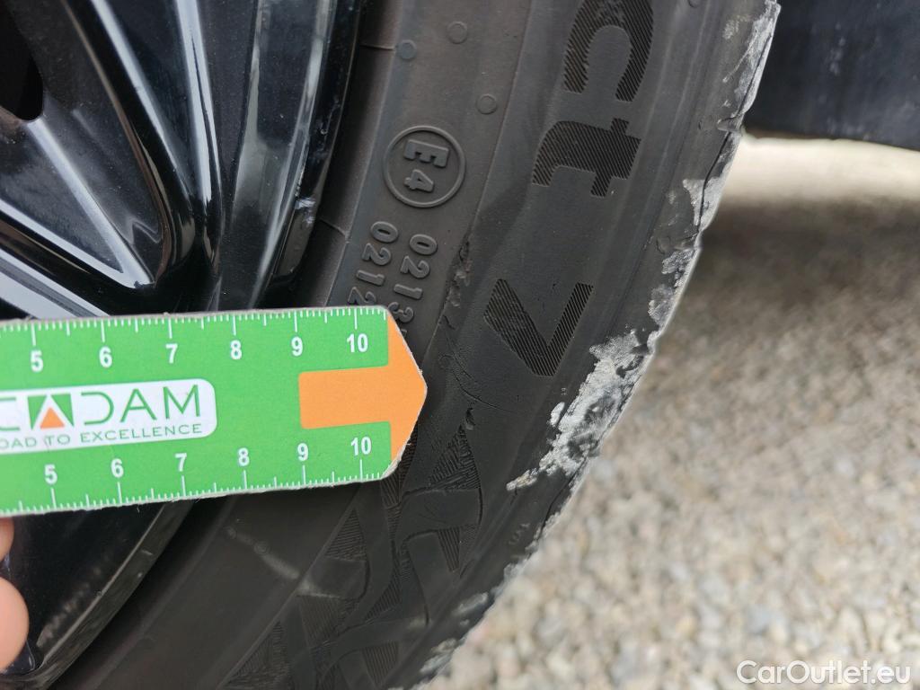  Hyundai  Tucson HYUNDAI  / 2018 / 5P / todoterreno 1.6CRDI 100kW (136CV) 48V N-Line DCT 4X2 #9