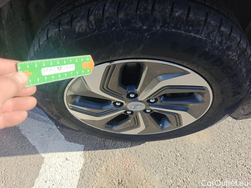  Hyundai  Konna HYUNDAI Kona / 2020 / 5P / todoterreno 1.6 GDI HEV Maxx DCT #12