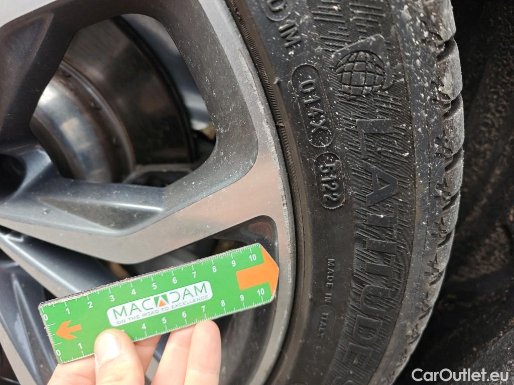  Bmw  X4 BMW  / 2018 / 5P / todoterreno xDrive20d #17