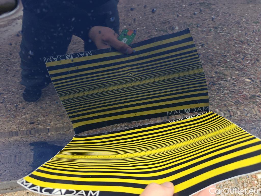  Ford  Kuga FORD  / 2019 / 5P / todoterreno Titanium 2.5 Duratec FHEV 140kW Auto #62