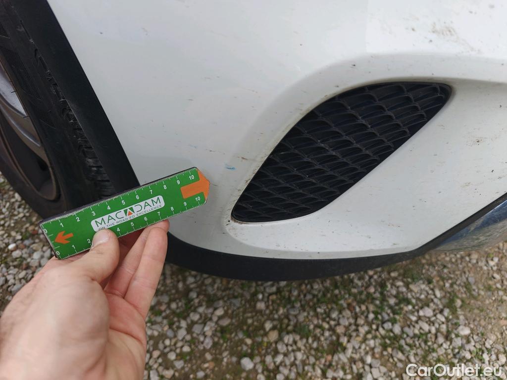  Mercedes  G-Klasee MERCEDES-BENZ Clase GLC / 2019 / 5P / todoterreno GLC 200 d 4MATIC #24