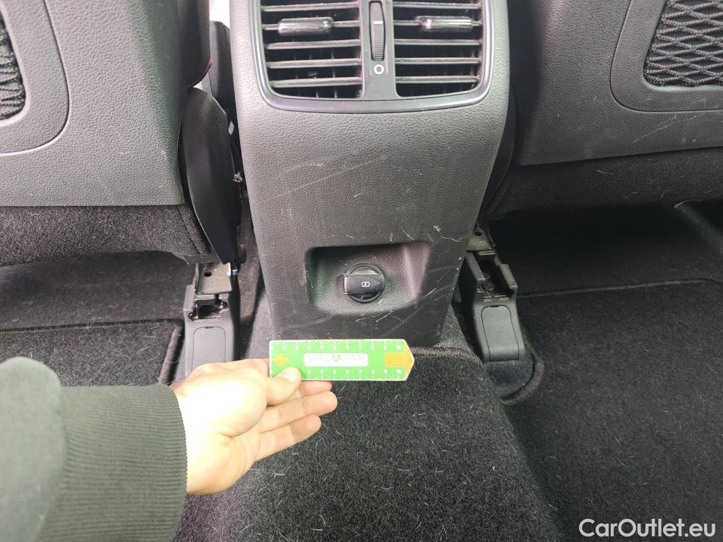  Hyundai  Tucson HYUNDAI  / 2018 / 5P / todoterreno 1.6CRDI 100kW (136CV) 48V N-Line DCT 4X2 #45