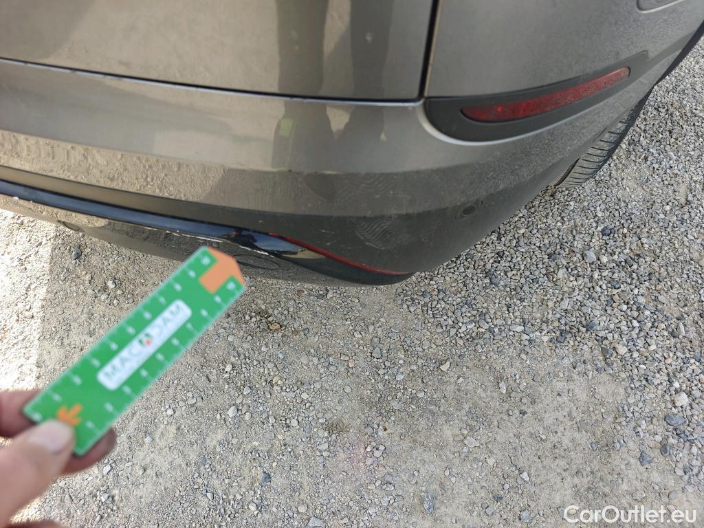  Land Rover  Range Rover LAND ROVER  Velar / 2017 / 5P / todoterreno 2.0 I4 PHEV 297kW (404CV) S 4WD Auto #33