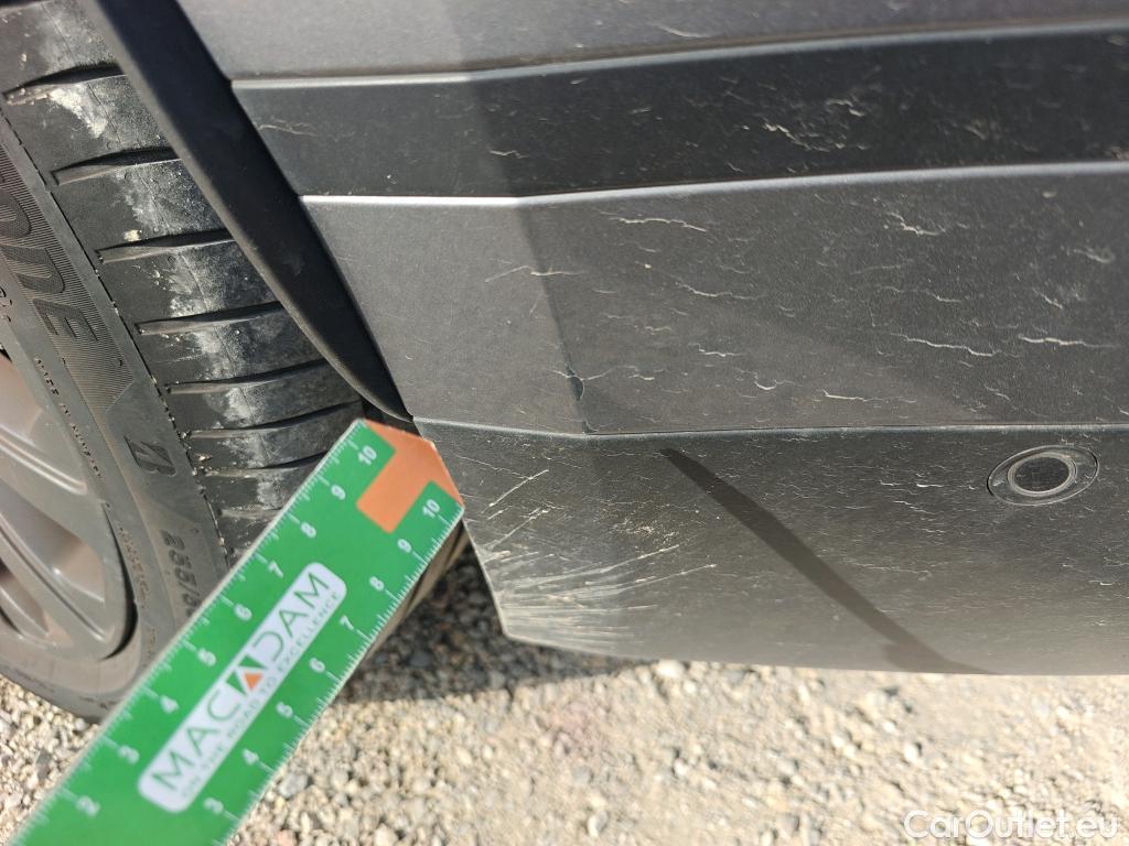  Land Rover  Range Rover LAND ROVER  Velar / 2017 / 5P / todoterreno 2.0 I4 PHEV 297kW (404CV) S 4WD Auto #30