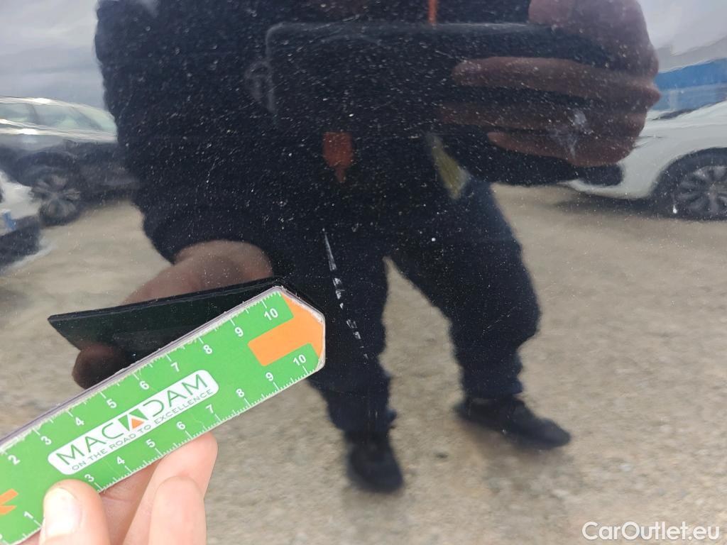  Hyundai  Tucson HYUNDAI  / 2018 / 5P / todoterreno 1.6CRDI 100kW (136CV) 48V N-Line DCT 4X2 #42