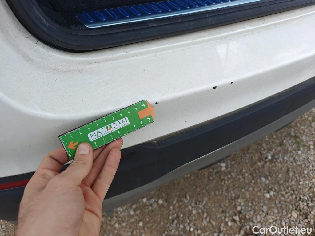  Mercedes  G-Klasee MERCEDES-BENZ Clase GLC / 2019 / 5P / todoterreno GLC 200 d 4MATIC #30