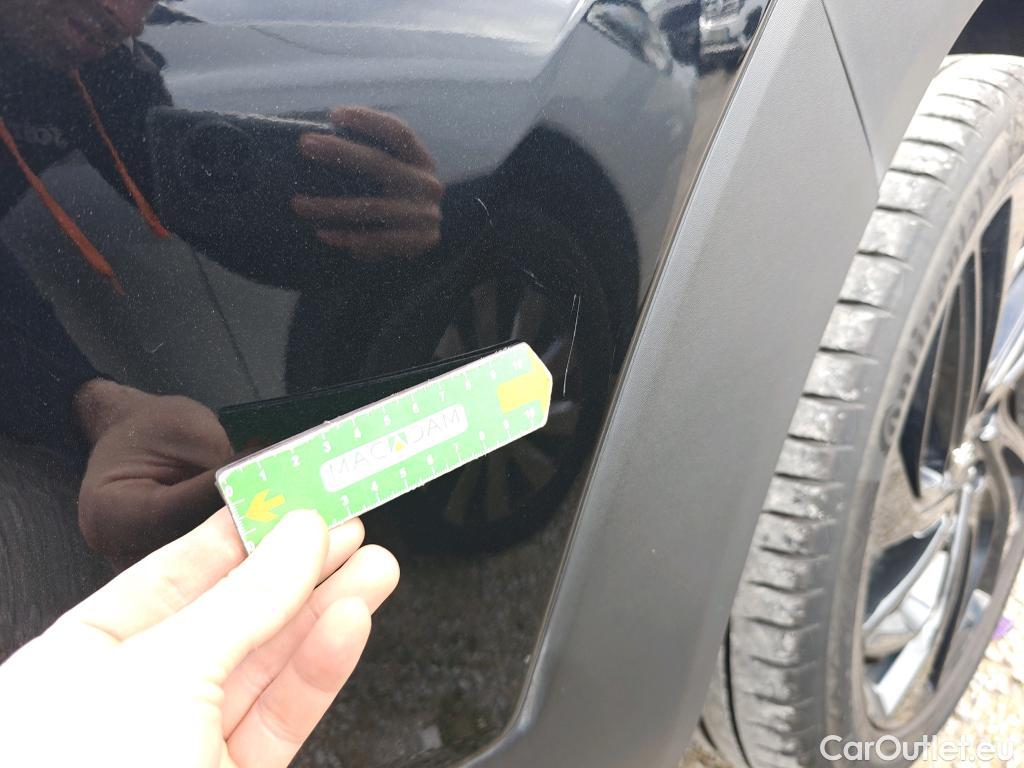  Hyundai  Tucson HYUNDAI  / 2018 / 5P / todoterreno 1.6CRDI 100kW (136CV) 48V N-Line DCT 4X2 #86