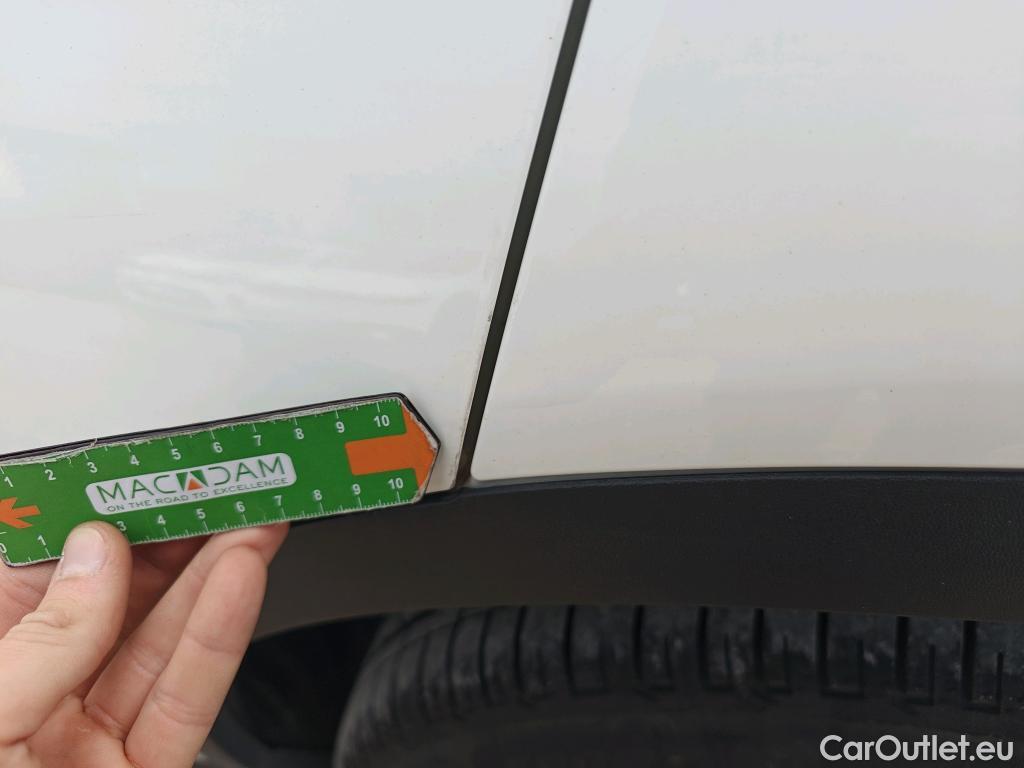  Mercedes  G-Klasee MERCEDES-BENZ Clase GLC / 2019 / 5P / todoterreno GLC 200 d 4MATIC #39