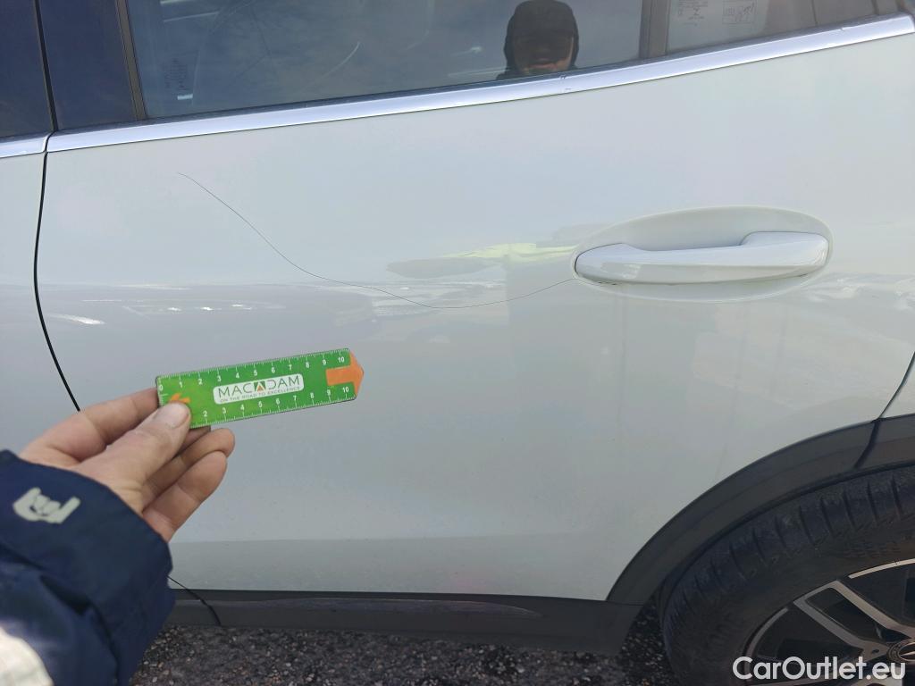  Mercedes  GLA MERCEDES-BENZ  / 2020 / 5P / todoterreno  200 D #7