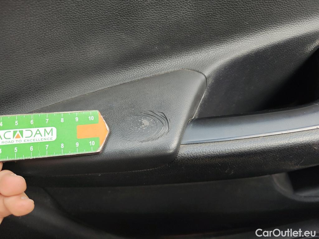  Hyundai  Tucson HYUNDAI  / 2018 / 5P / todoterreno 1.6CRDI 100kW (136CV) 48V N-Line DCT 4X2 #71