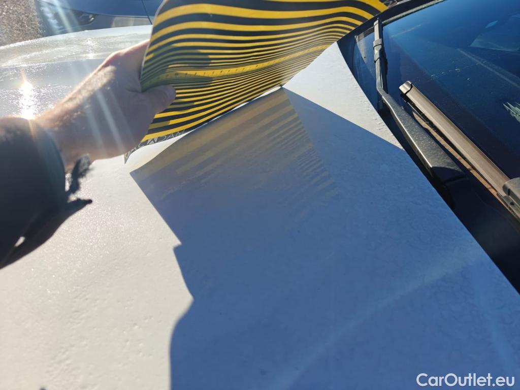  Mercedes  GLA MERCEDES-BENZ  / 2020 / 5P / todoterreno  200 D #26