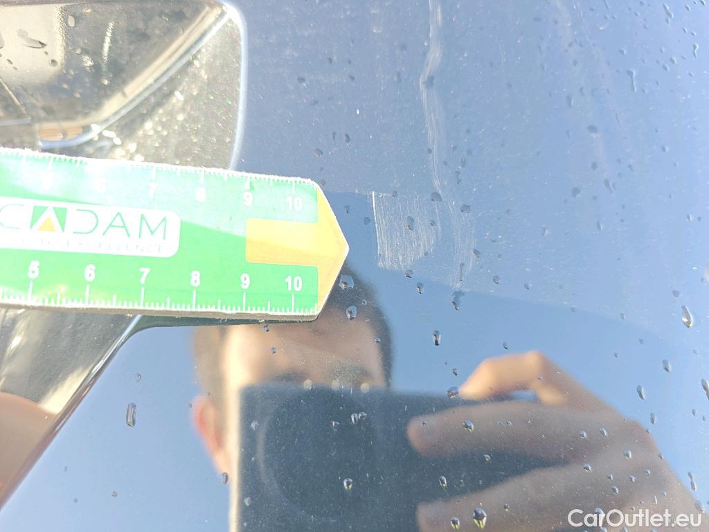  Peugeot  3008 PEUGEOT  / 2020 / 5P / todoterreno 1.5 BlueHDi 96kW (130CV) S&S Allure EAT8 #5