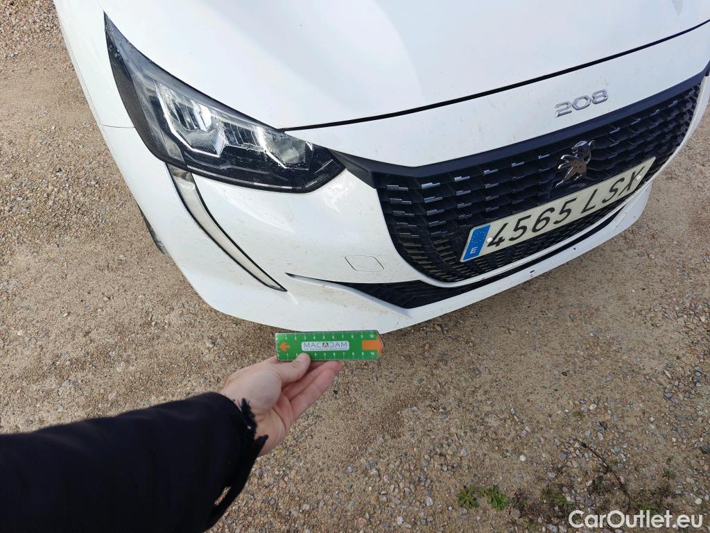  Peugeot  208 PEUGEOT  / 2019 / 5P / berlina con portón BlueHDi 73kW (100CV) Active Pack (AC) #47