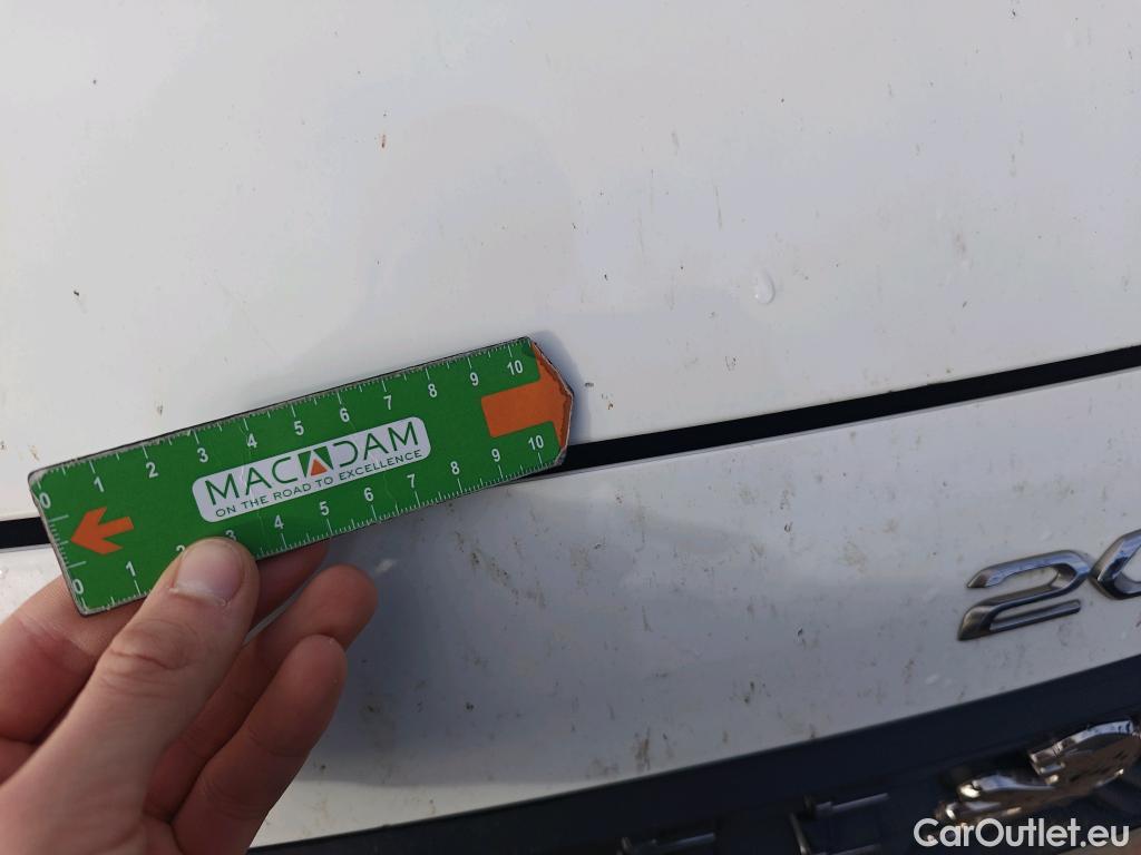  Peugeot  208 PEUGEOT  / 2019 / 5P / berlina con portón BlueHDi 73kW (100CV) Active Pack (AC) #11