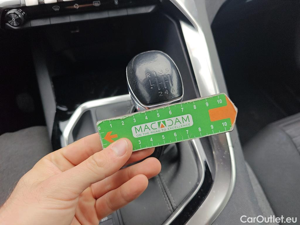  Peugeot  3008  Active Pack 1.2 PureTech 130CV MT6 E6d #10