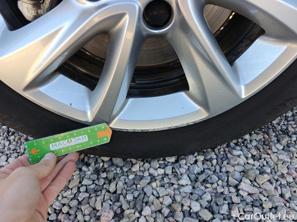  Opel  Corsa OPEL  1.2T XHL 74kW (100CV) Elegance #17