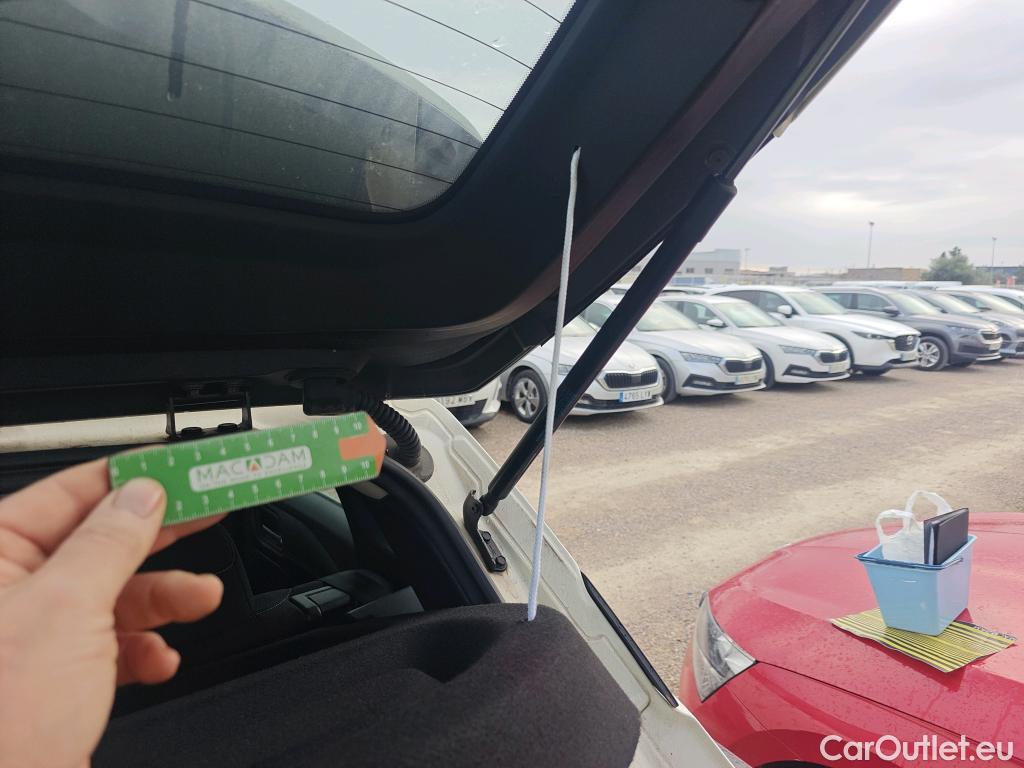  Nissan  Qashqai NISSAN  / 2021 / 5P / todoterreno DIG-T 103kW (140CV) mHEV 4x2 Acenta #12