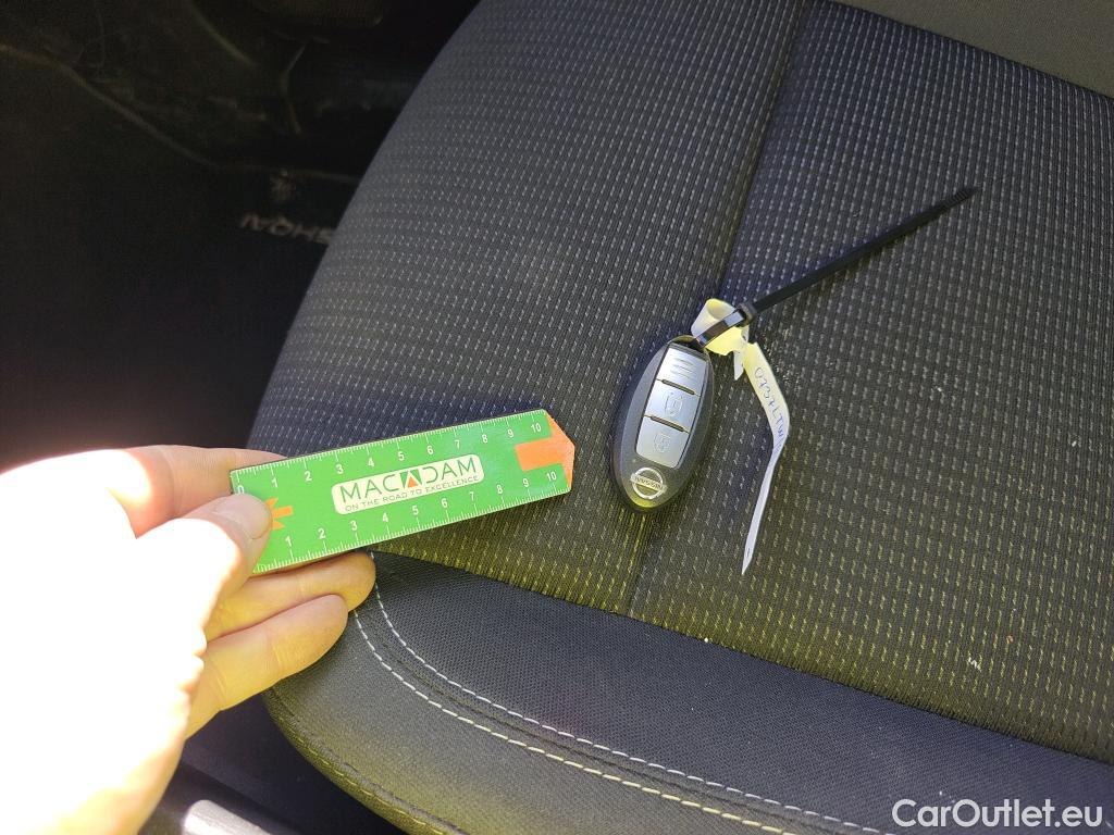  Nissan  Qashqai NISSAN  / 2021 / 5P / todoterreno DIG-T 116kW (158CV) mHEV Xtronic Acenta (AC) #2