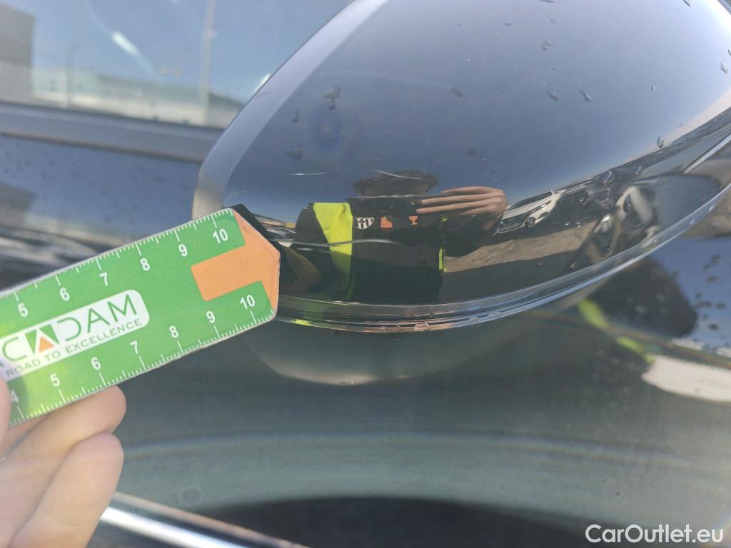  Peugeot  3008 PEUGEOT  / 2020 / 5P / todoterreno 1.5 BlueHDi 96kW (130CV) S&S Allure EAT8 #35