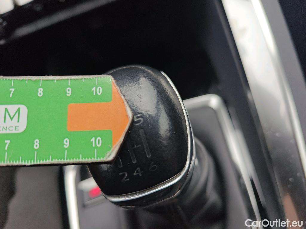  Peugeot  3008  Active Pack 1.2 PureTech 130CV MT6 E6d #11