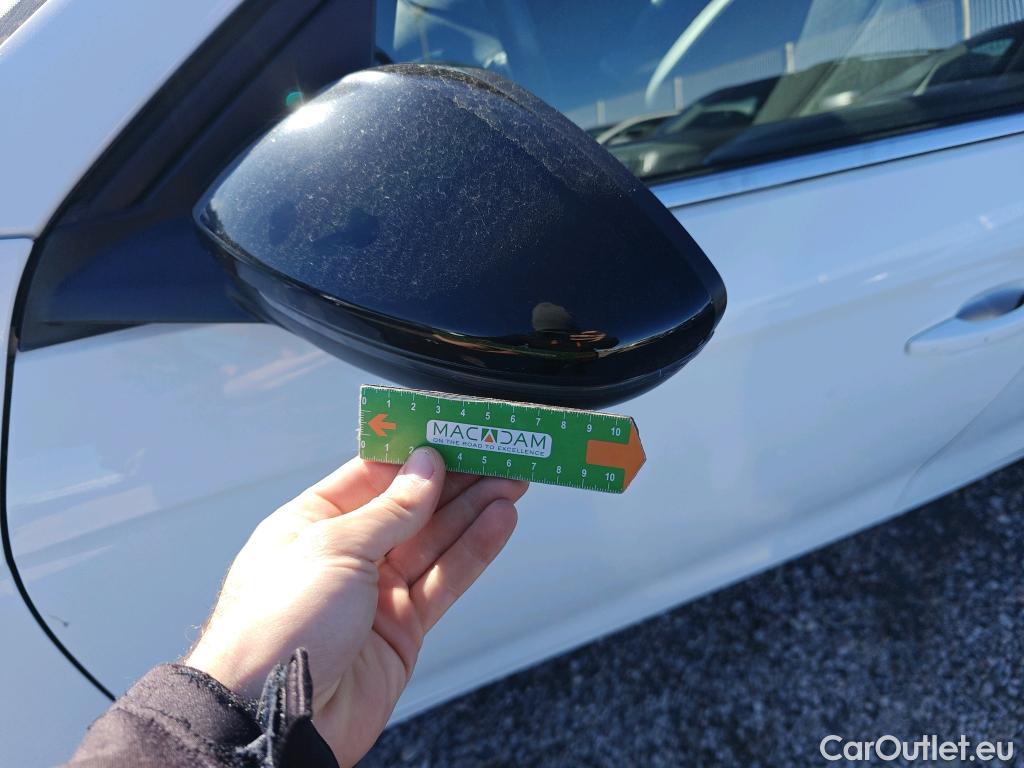  Opel  Corsa OPEL  1.2T XHL 74kW (100CV) Elegance #40