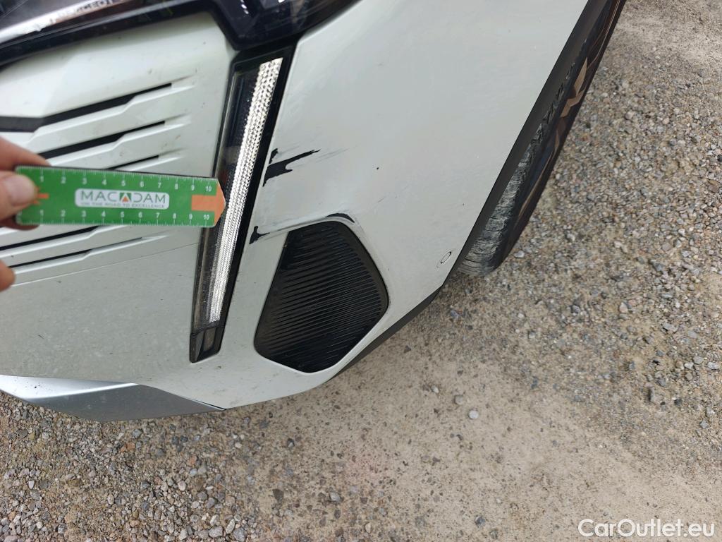  Peugeot  3008 PEUGEOT  / 2020 / 5P / todoterreno 1.5 BlueHDi 96kW S&S GT EAT8 #21