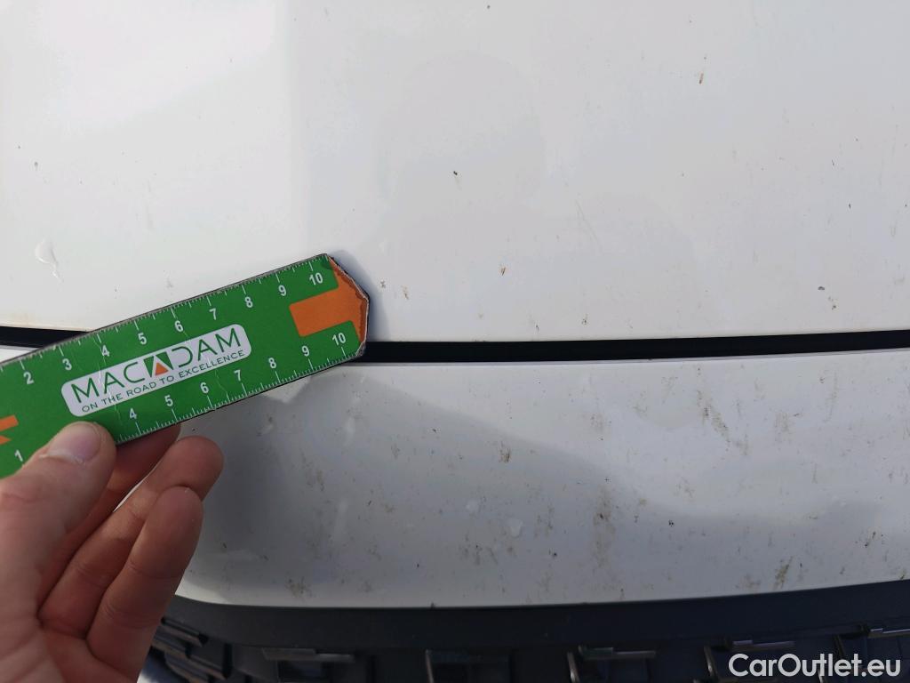  Peugeot  208 PEUGEOT  / 2019 / 5P / berlina con portón BlueHDi 73kW (100CV) Active Pack (AC) #12