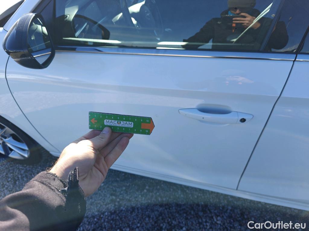  Opel  Corsa OPEL  1.2T XHL 74kW (100CV) Elegance #18