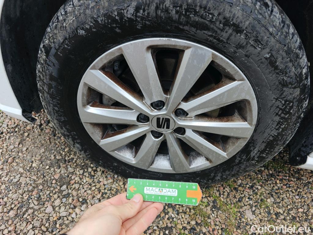  Seat  Ibiza SEAT  / 2017 / 5P / berlina con portón 1.0 TSI 81kW (110CV) Style Plus(SP) #45