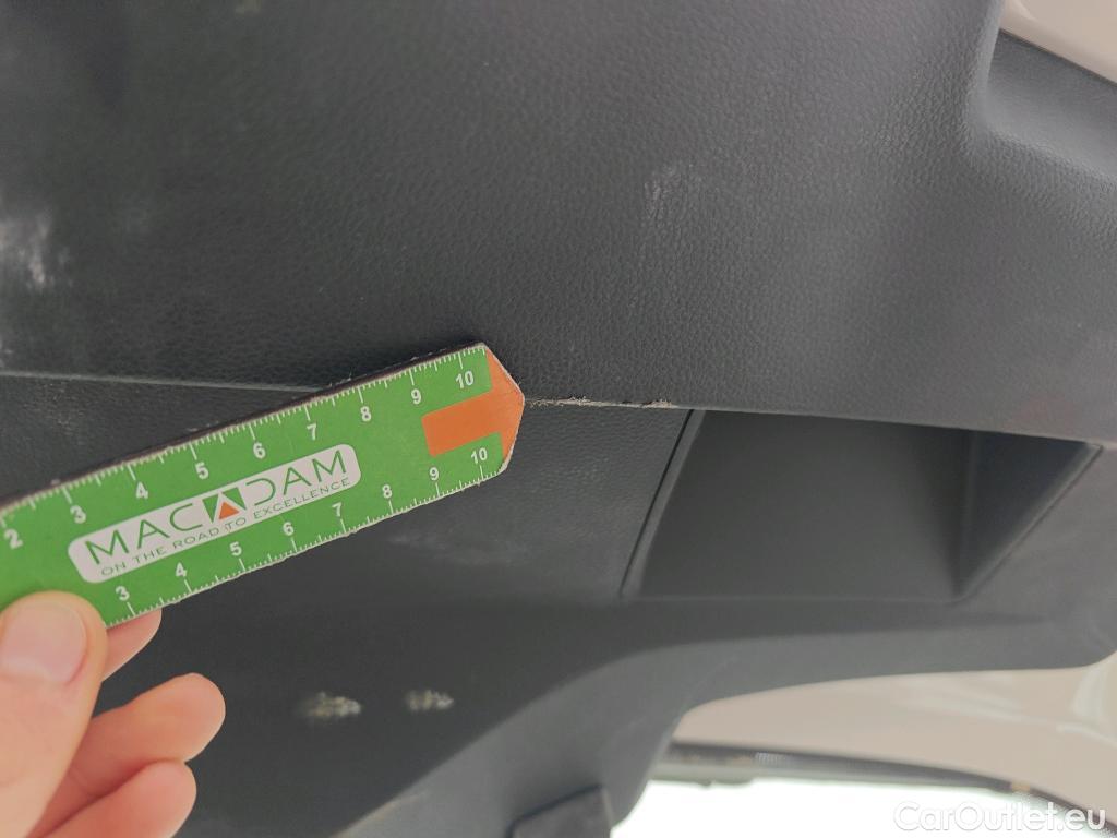  Seat  Ibiza SEAT  / 2017 / 5P / berlina con portón 1.0 TSI 81kW (110CV) Style Plus(SP) #24