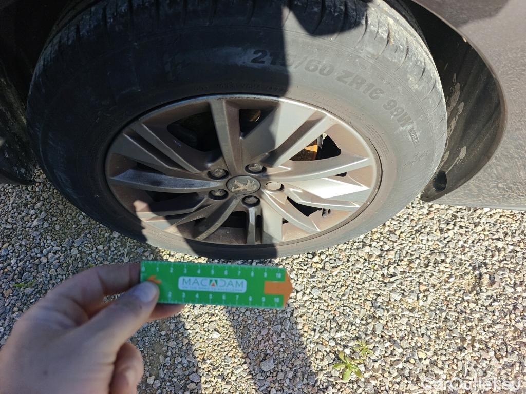  Peugeot  508 PEUGEOT  / 2018 / 5P / berlina con portón 5P Business Line BlueHDi 96kW S&S 6vel (AC) #25