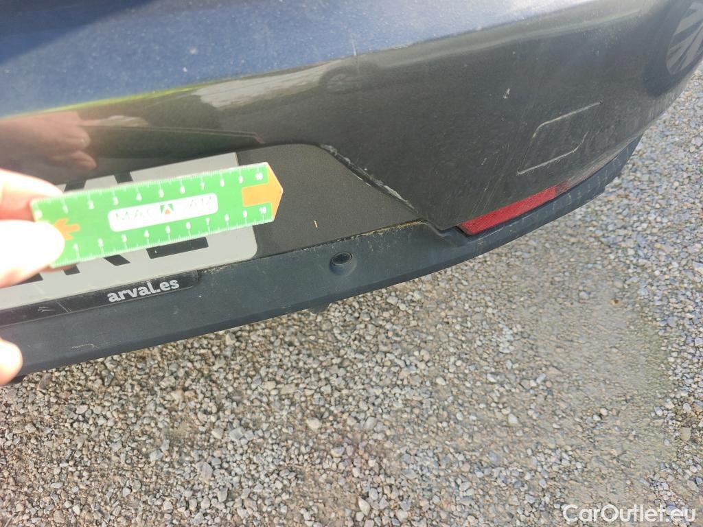  Peugeot  508 PEUGEOT  / 2018 / 5P / berlina con portón 5P Business Line BlueHDi 96kW S&S 6vel (AC) #18