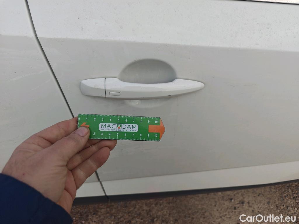  Nissan  Qashqai NISSAN  / 2021 / 5P / todoterreno DIG-T 103kW (140CV) mHEV 4x2 Acenta #9