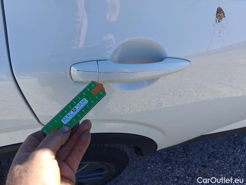  Nissan  Qashqai NISSAN  / 2021 / 5P / todoterreno DIG-T 116kW (158CV) mHEV Xtronic Acenta (AC2) #31