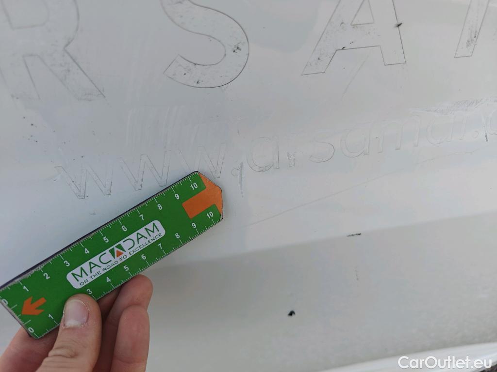  Peugeot  208 PEUGEOT  / 2019 / 5P / berlina con portón BlueHDi 73kW (100CV) Active #33