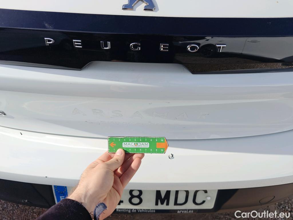  Peugeot  208 PEUGEOT  / 2019 / 5P / berlina con portón BlueHDi 73kW (100CV) Active #18