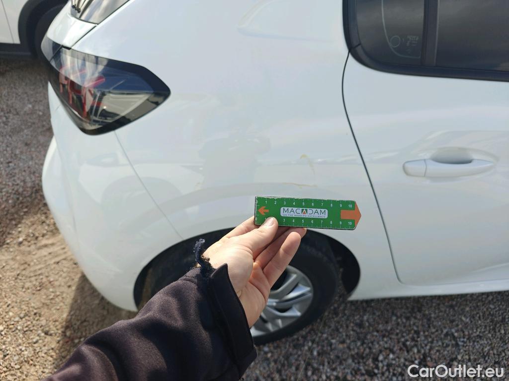  Peugeot  208 PEUGEOT  / 2019 / 5P / berlina con portón BlueHDi 73kW (100CV) Active #13