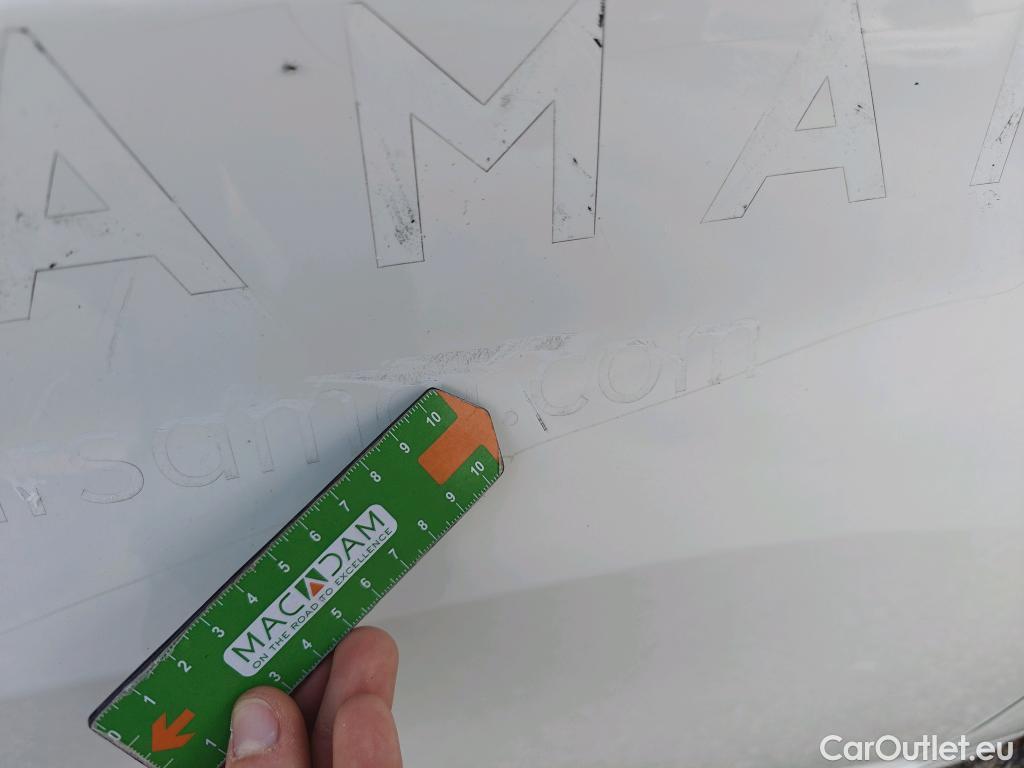  Peugeot  208 PEUGEOT  / 2019 / 5P / berlina con portón BlueHDi 73kW (100CV) Active #34