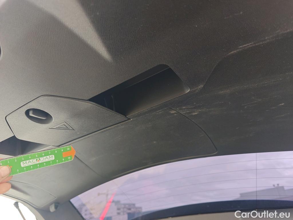  Peugeot  3008 PEUGEOT  / 2020 / 5P / todoterreno 1.5 BlueHDi 96kW Active Pack EAT8 #21