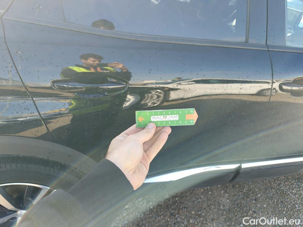  Peugeot  3008 PEUGEOT  / 2020 / 5P / todoterreno 1.5 BlueHDi 96kW (130CV) S&S Allure EAT8 #42