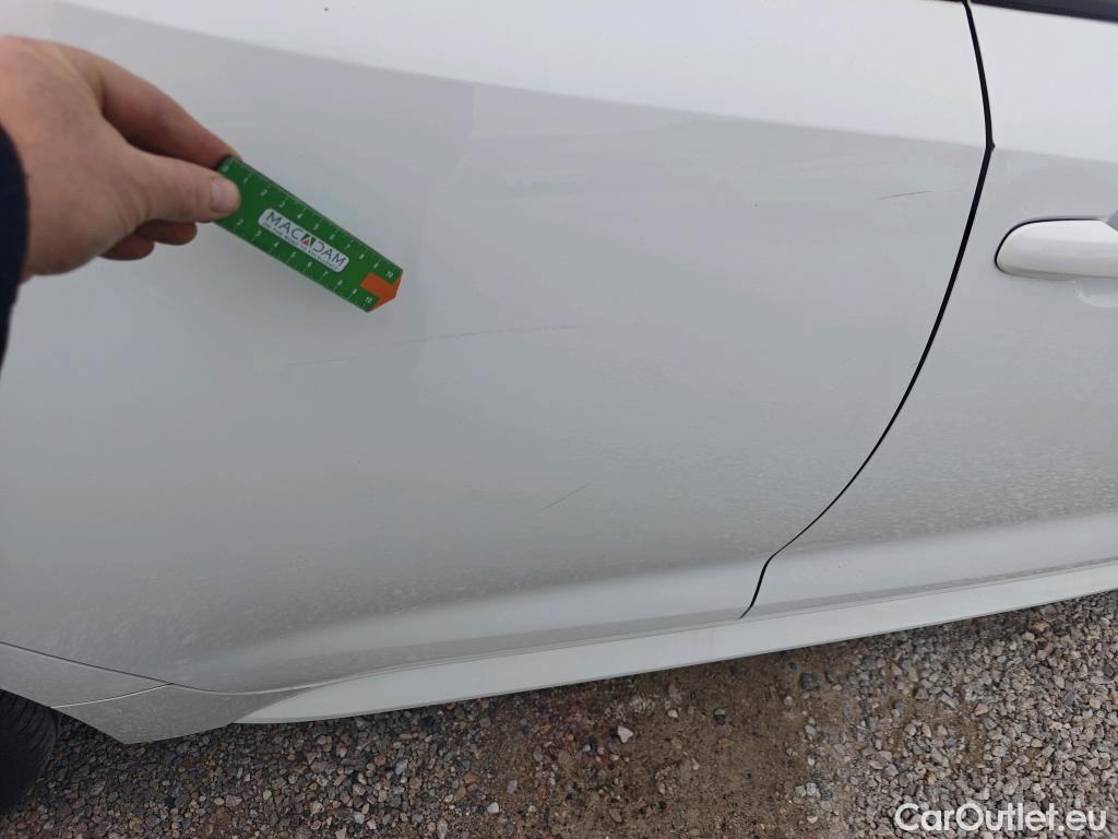  Toyota  Corolla TOYOTA  1.8 125H ACTIVE TECH E-CVT #21