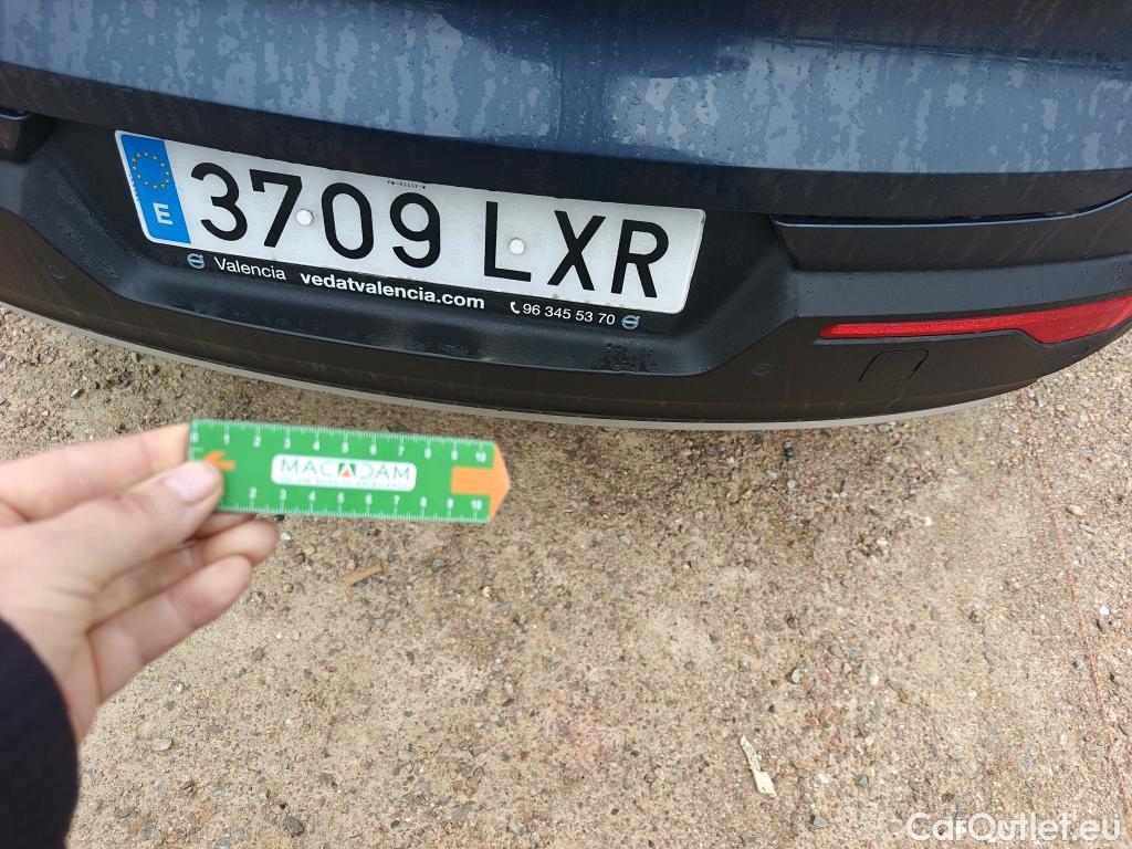  Volvo  XC 40 VOLVO XC40 / 2017 / 5P / todoterreno 1.5 T4 Twin Recharge Inscription Ex Auto #3