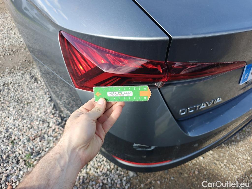  Skoda  Octavia SKODA  / 2020 / 5P / berlina con portón 2.0 TDI 85kW (115CV) DSG Ambition #56