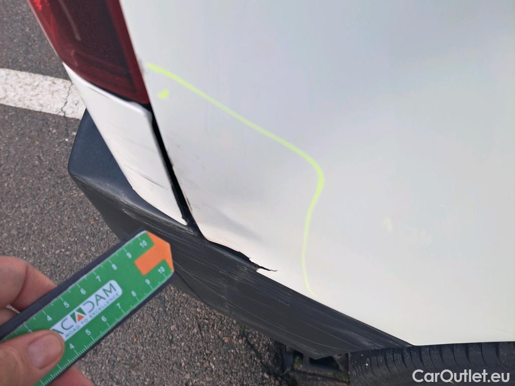  Citroen  Berlingo CITROEN  / 2018 / 4P / furgón derivado de turismo Talla M e- 50kWh CLUB #6